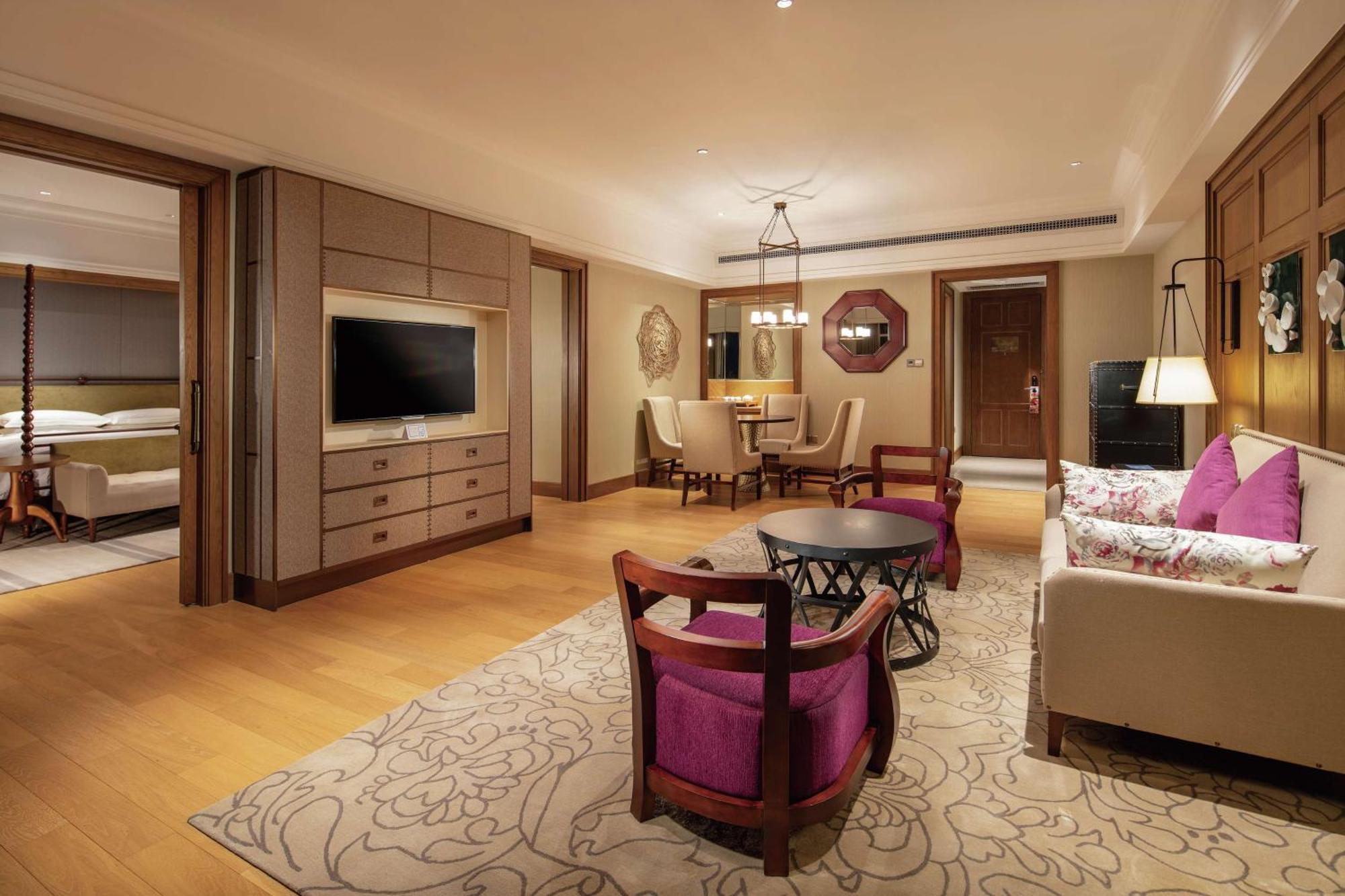 Hilton Wenan Hotel Lang Phường Ngoại thất bức ảnh